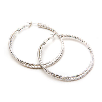 A wardrobe essential that's far from basic. The stylish Hilda Hoops will complement any outfit. Crafted in a white gold finish.