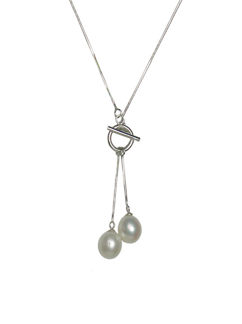 Alma & Co. Chelsea Necklace. .925 Silver and freshwater pearl necklace with toggle clasp in front. 18"